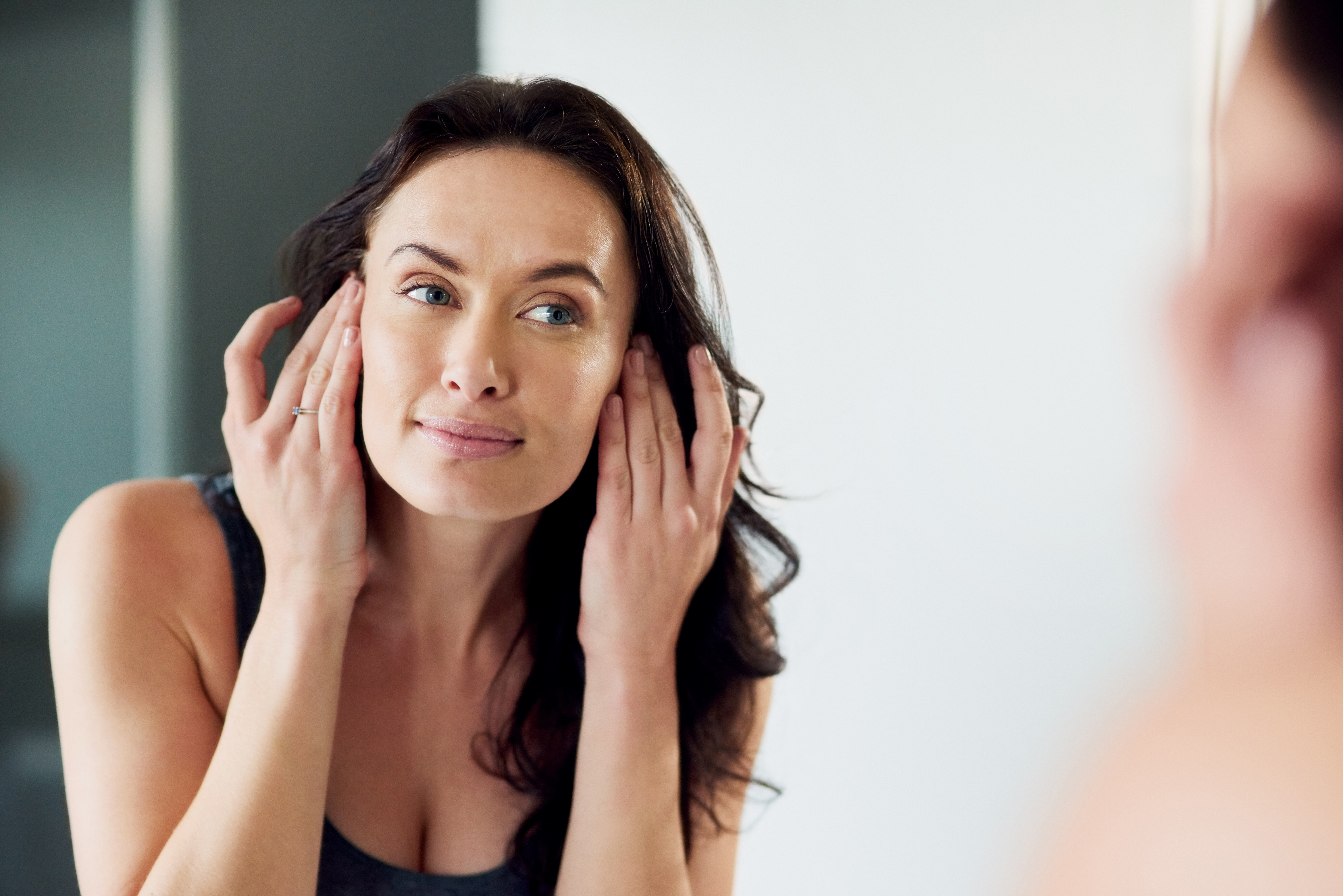 Patel said it's important to wait at least two minutes between applying each skin care product (stock image)