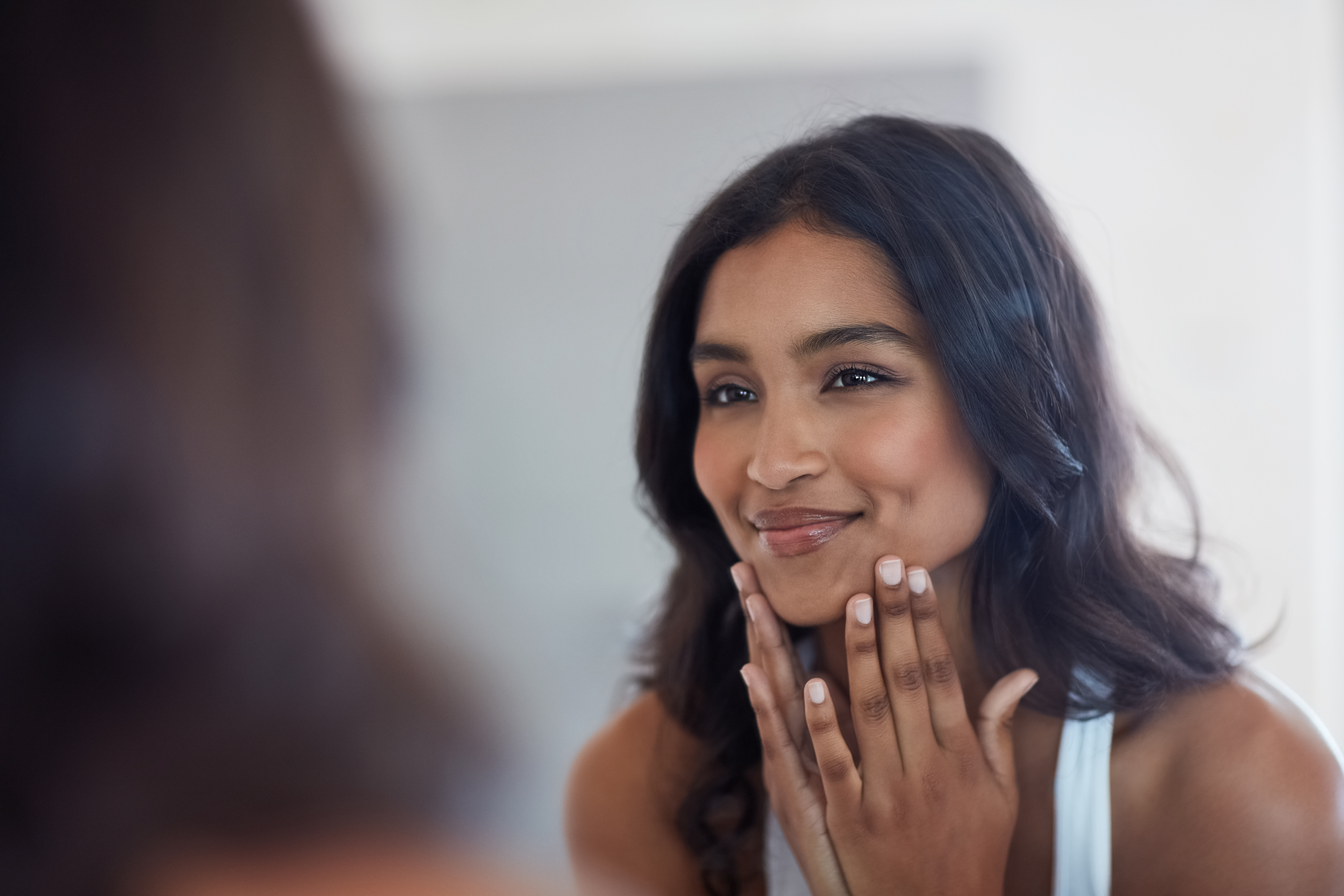 A Redditor Revealed How an Herbal Tea Improved Her Appearance (Stock Image)