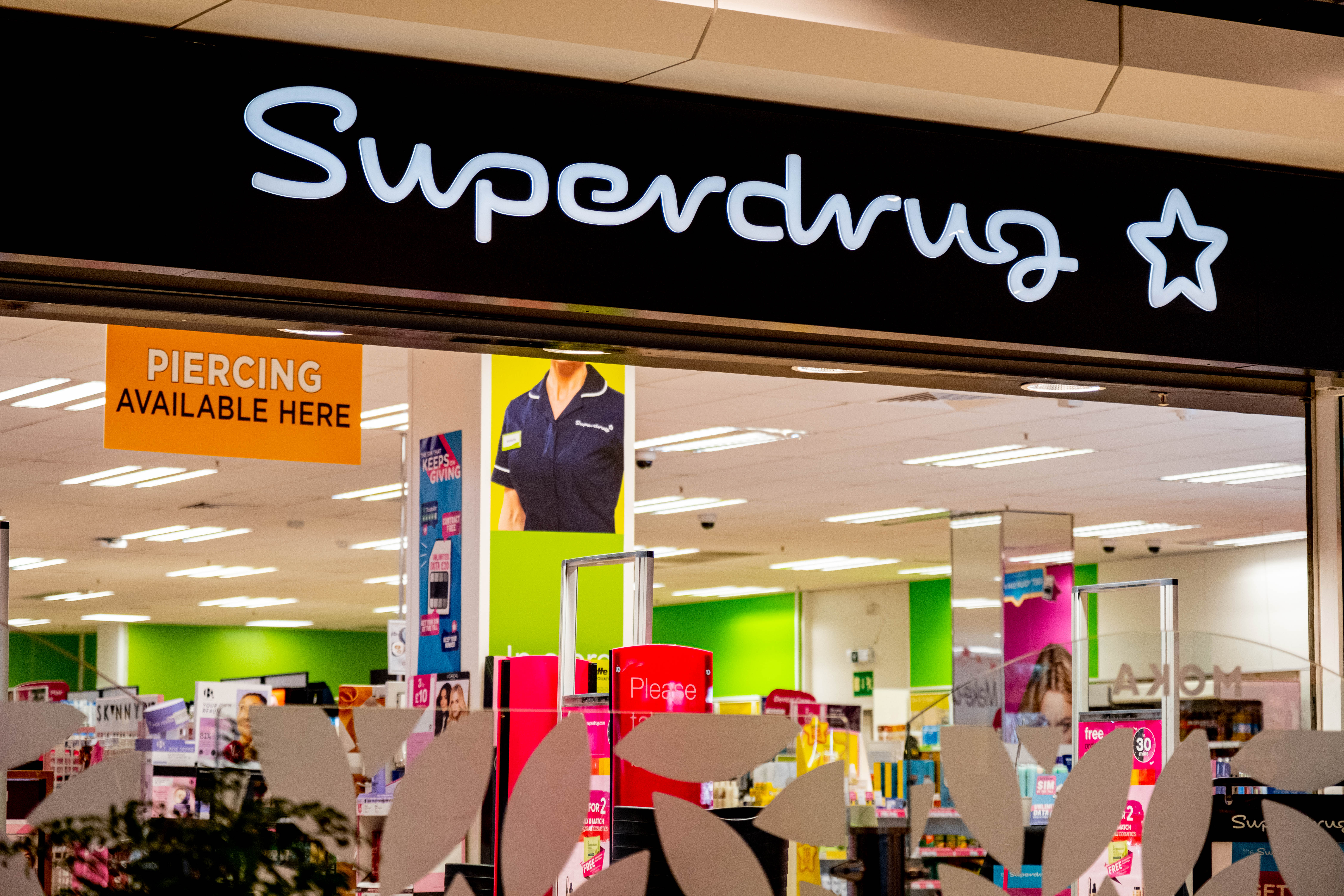 Customers rush to Superdrug after being warned of mega make-up bargains