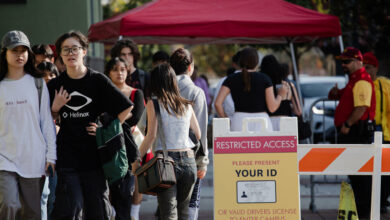 USC tries to manage ‘train disaster’ of a graduation ceremony