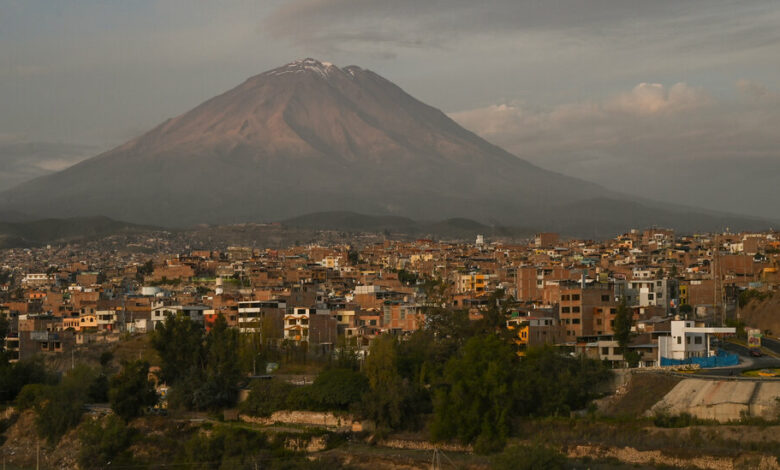 7.2 magnitude earthquake hits Peru