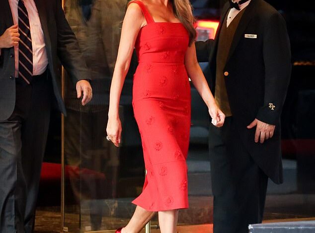 Melania Trump stuns in ,000 dress and red stilettos in rare appearance as she raises .4 million at extravagant Manhattan fundraiser… while husband Donald lies low after debate