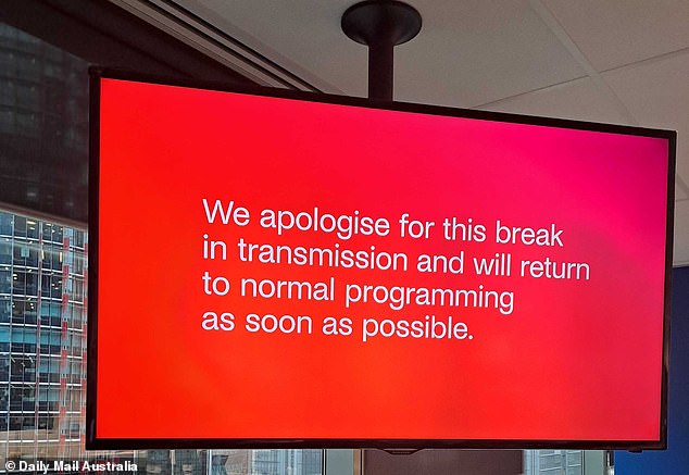 Australia is hit by a massive Microsoft outage as major banks, corporations, Qantas, ABC and Foxtel all suffer massive outages – and computers crash to the blue screen of death