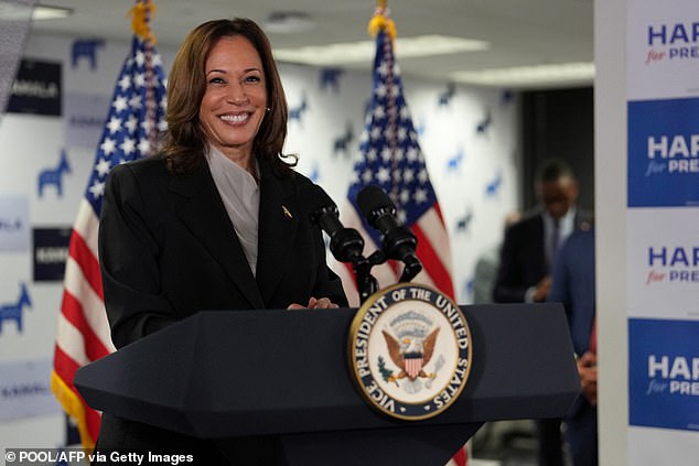 Kamala Harris heeft de steun van voldoende Democratische afgevaardigden gekregen om de presidentiële nominatie te winnen