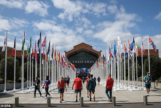 Athletes complain about food shortages in the Olympic Village after they were promised dishes prepared by Michelin-starred chefs