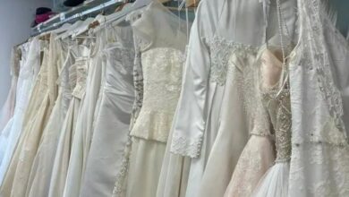 Brides are left in a tizzy when they discover a thrift store has a second floor full of wedding dresses