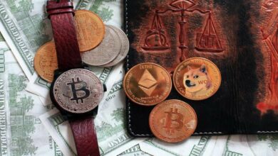 Bitcoin and ETH trade sideways, majority of altcoins see gains