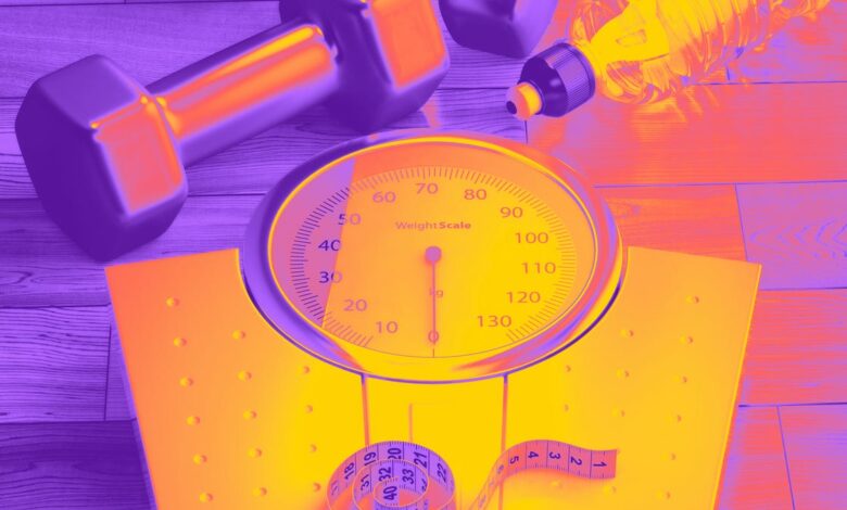 Focus on accuracy. Here’s how and when to weigh yourself