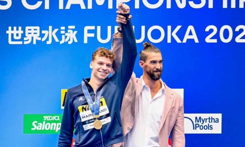 Maak kennis met Léon Marchand, de ‘Franse Michael Phelps’ die klaar is om de Olympische Spelen in zijn thuisland te domineren