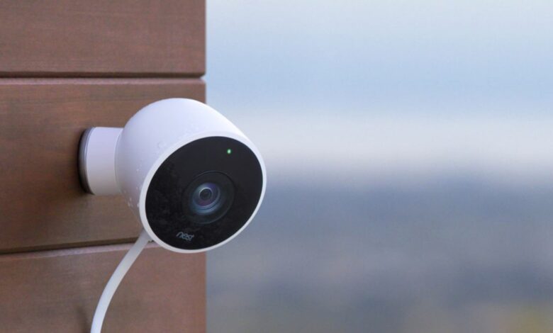 Google’s Nest cameras will now alert you if you leave your garage door open