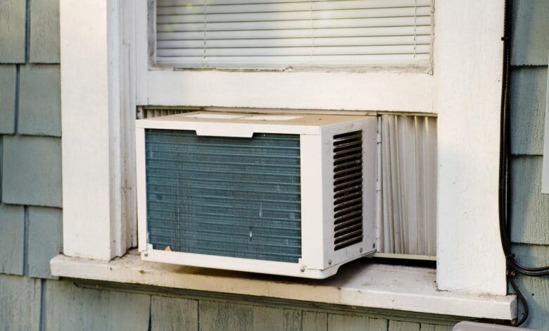 It’s time to clean your window air conditioner. Here’s how