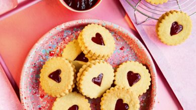 This morning star shows you how to make three classic cookies in your air fryer