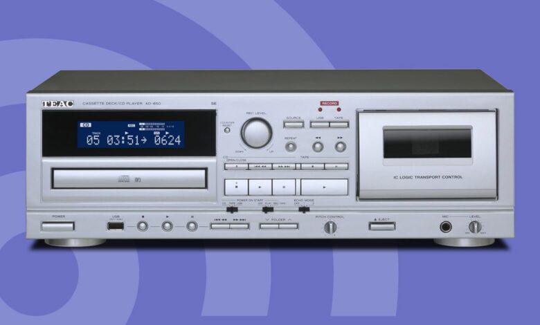 Want to ditch streaming music and go back to physical formats? This TEAC CD player/cassette deck is just what you’re looking for.