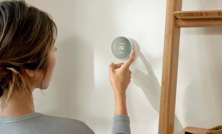 Want to reduce your energy bill by 10 percent? Set your thermostat to these temperatures