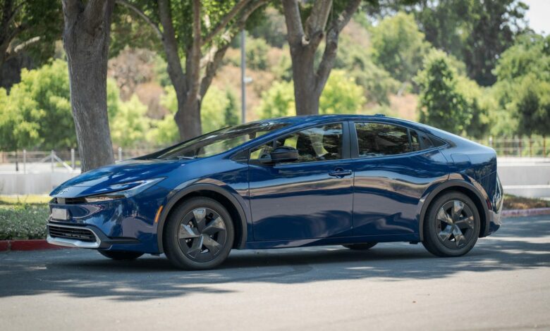 2024 Toyota Prius Prime SE: Long live the hybrid king