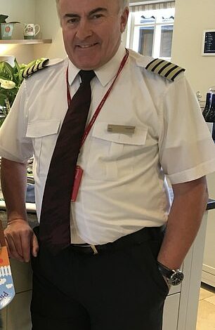 What is it like to fall immediately after takeoff and can turbulence cause a crash? Ex-Virgin Atlantic captain answers questions from nervous pilots