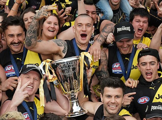 Dustin Martin finally puts an end to speculation about his football future with stunning announcement