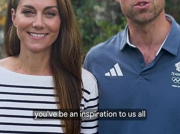 Kate Middleton swaps wedding ring for new ‘eternity ring’ and re-wears old Ralph Lauren T-shirt as she sends congratulatory message to Team GB