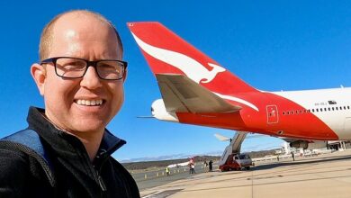 A Qantas customer lost 0 to scammers. He called them and asked for his money back… and you won’t believe what happened next