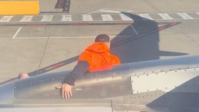 Jetstar nightmare: Passenger opens emergency exit, slides out of plane at Melbourne Airport