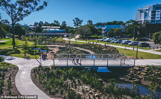 Coorparoo: Stranger pours hot liquid on baby in Brisbane park