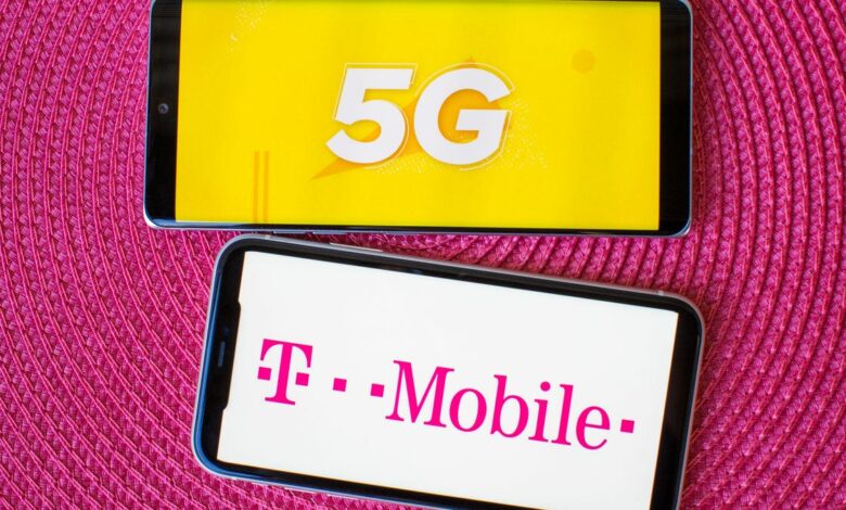 Best T-Mobile Plans: How to Choose and Which One to Choose in August 2024