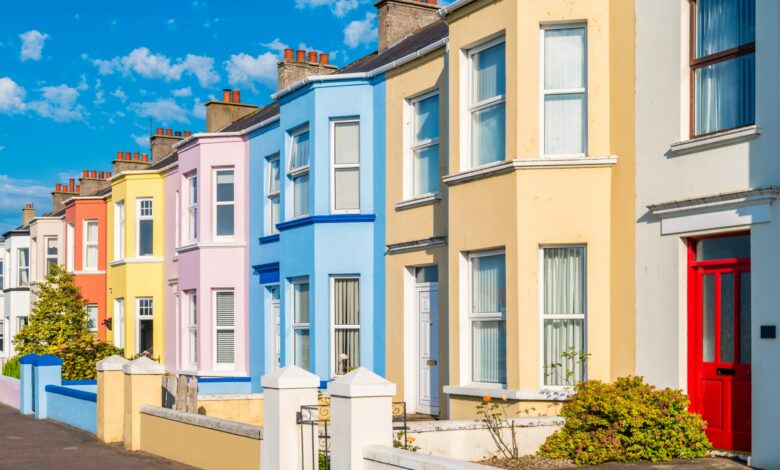 Find out if it is illegal to paint the exterior of your house