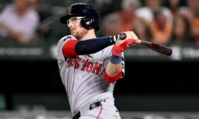 Danny Jansen makes MLB history by playing for both teams in same game as Red Sox, Blue Jays resume