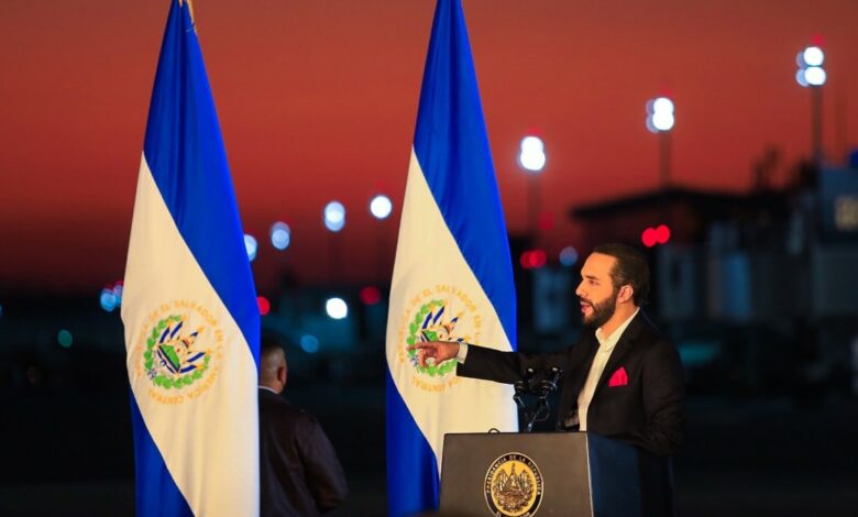 How El Salvador Plans to Make Government Workers Bitcoin-Aware