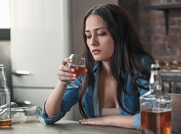 How alcohol is much more likely to cause cancer and other health problems in women than in men