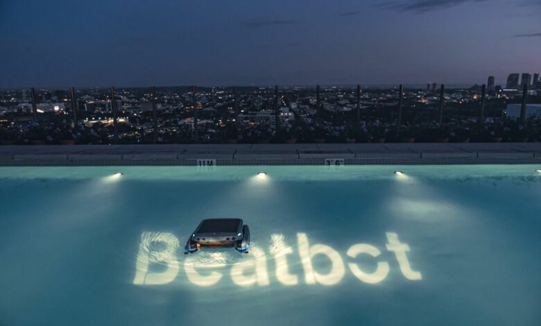 Meet the Beatbot iSkim Ultra: an advancement in pool maintenance with next-level intelligence and unmatched control performance