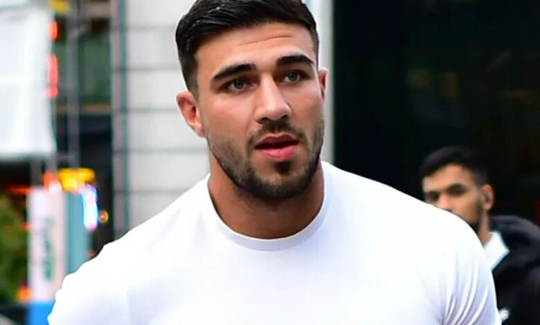 Tommy Fury is een liefdesrat – maar Molly-Mae’s alleenstaande ouderschap maakt haar tot een icoon van de Generatie Z