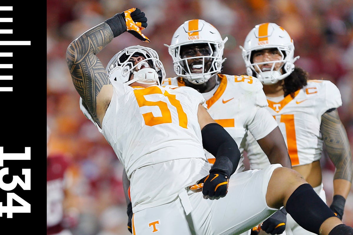 Rangschikking van 134 college football-teams na week 4: Tennessee naar de top 3; BYU, Navy stijgen