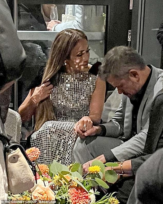 How Ben Affleck’s best friend Matt Damon shut Jennifer Lopez down when they were photographed holding hands at the premiere of the movie Unstoppable