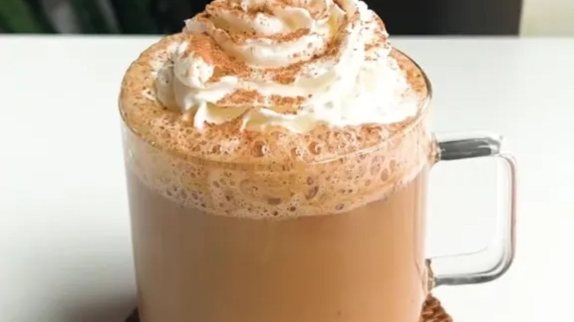 Coffee lovers are raving about the pumpkin spice latte recipe that takes just a minute to make