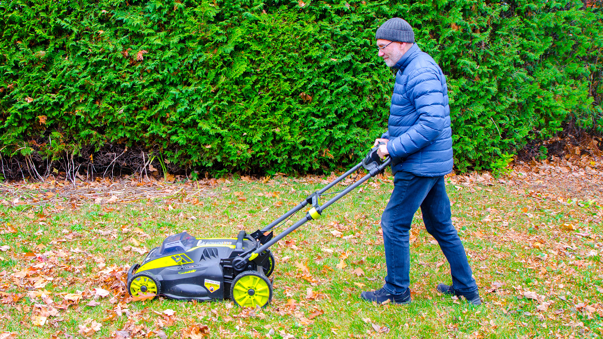 Don’t skip our fall lawn care tip to avoid bald spots next year