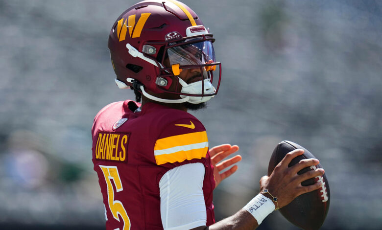 To start or sit a rookie QB? That’s the question coaches, analysts keep debating