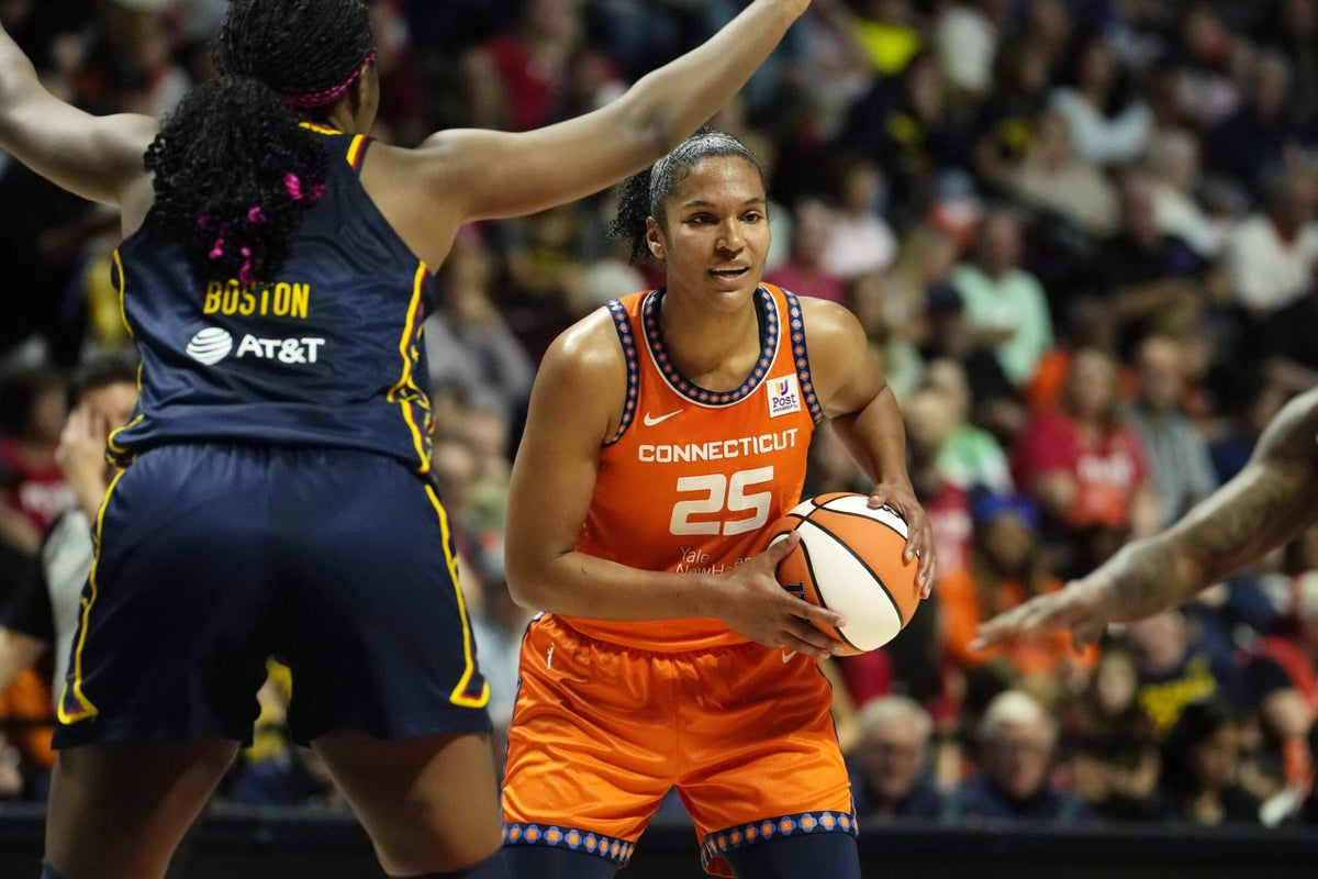 Alyssa Thomas shines with another triple-double as Sun Fever defeats Caitlin Clark in playoff debut