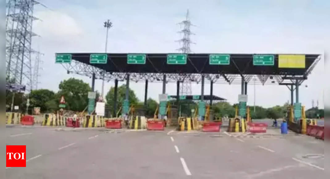 Govt gives green light to satellite-based toll system on highways, aims for rollout by April 2025 | India News – Times of India