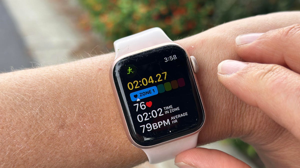 Customize this Apple Watch feature to ramp up fall workouts