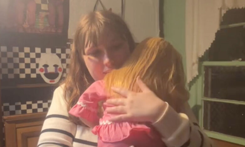 I breastfeed my 7 reborn dolls – people get mad but they are just like real children