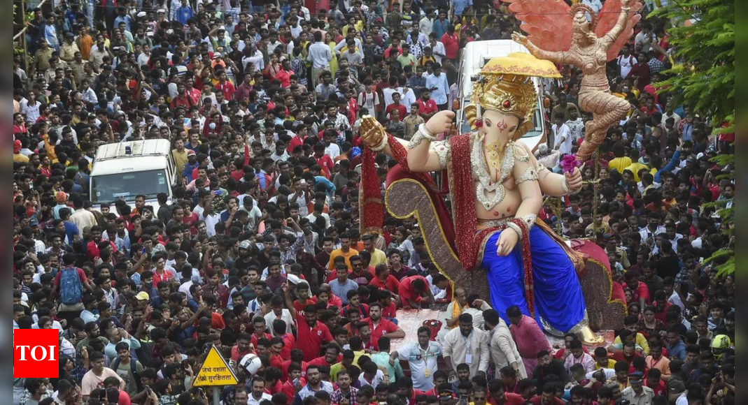 ‘It’s the heart of Pune’: SC upholds NGT limit of 30 people for ‘dhol-tasha’ groups for Ganesh festival – Times of India