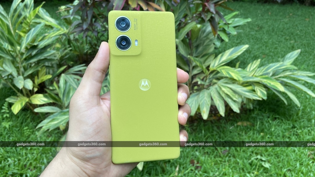 Moto G75 5G Renders Leaked Online; Suggested Color Options, Key Features