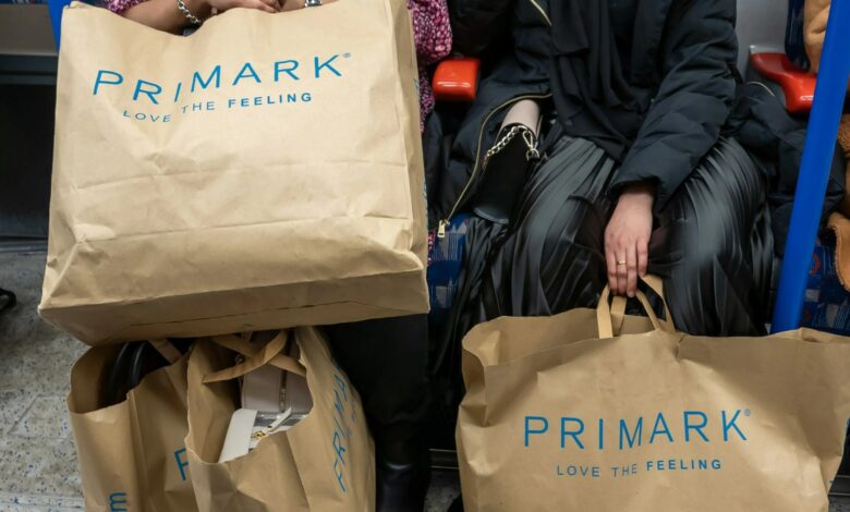 ‘No, not me,’ shout bewildered shoppers over Primark’s ‘best blazer hack’