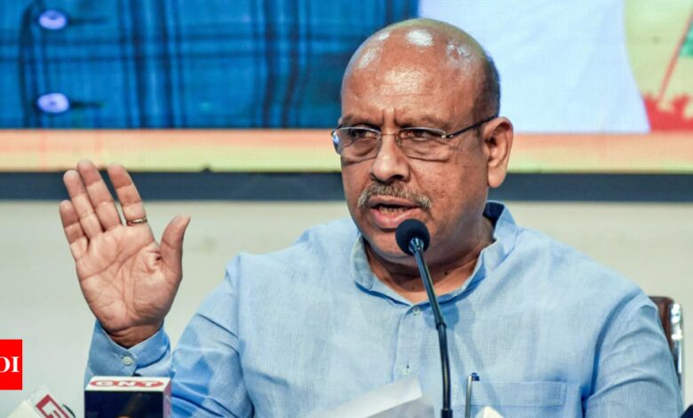 Prez forwards BJP complaint about AAP govt violating Constitution to MHA: Vijender Gupta – Times of India