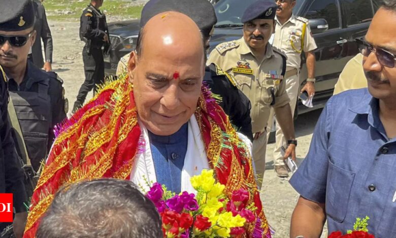 Rajnath admits Centre started talks in 2016 ‘but Hurriyat closed doors’ | India News – Times of India