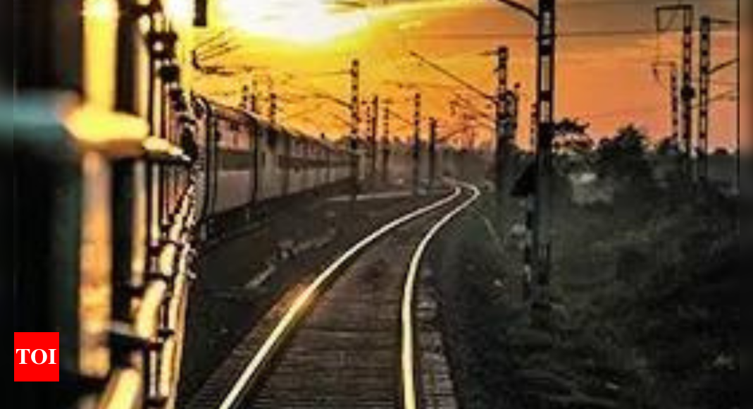 Tragedy averted at 130 km/h: Train tilts but doesn’t fall – Times of India