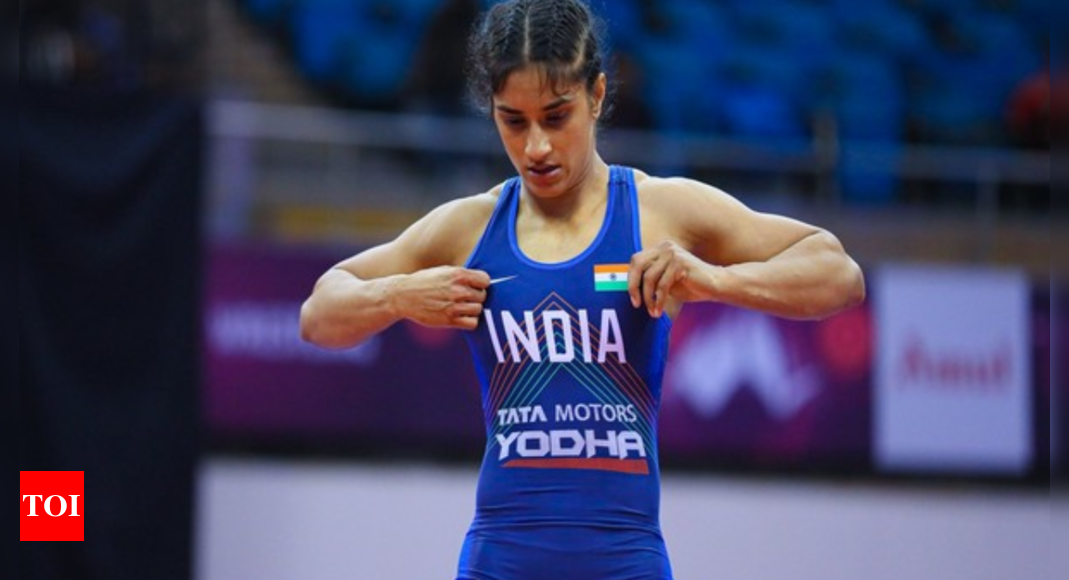 Vinesh Phogat’s event marred by clashes between party workers | India News – Times of India