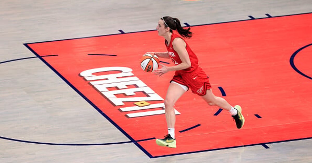 Caitlin Clark sets WNBA record for assists in a single season