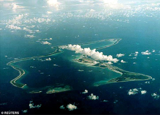 Britain announces it is transferring sovereignty of the disputed Chagos Islands to Mauritius in historic deal – with the US and UK retaining the right to use the atoll as a military base